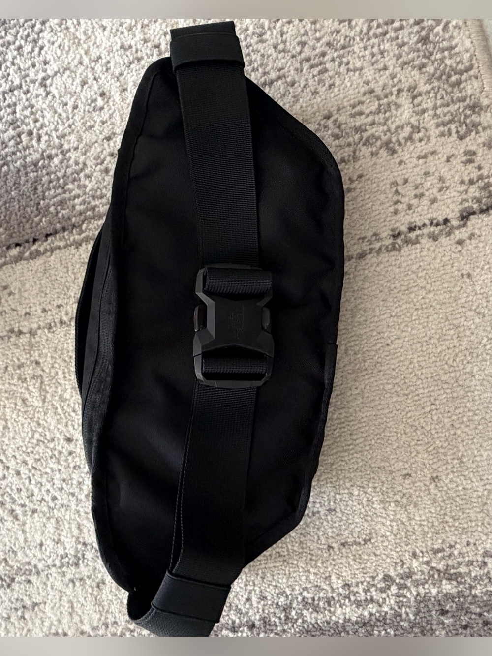The North Face fanny pack w/ bottle holder - Picture 4 of 5